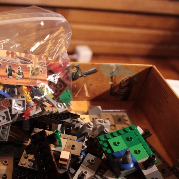 Lego Heroica Board Game - Picture 3 of 8